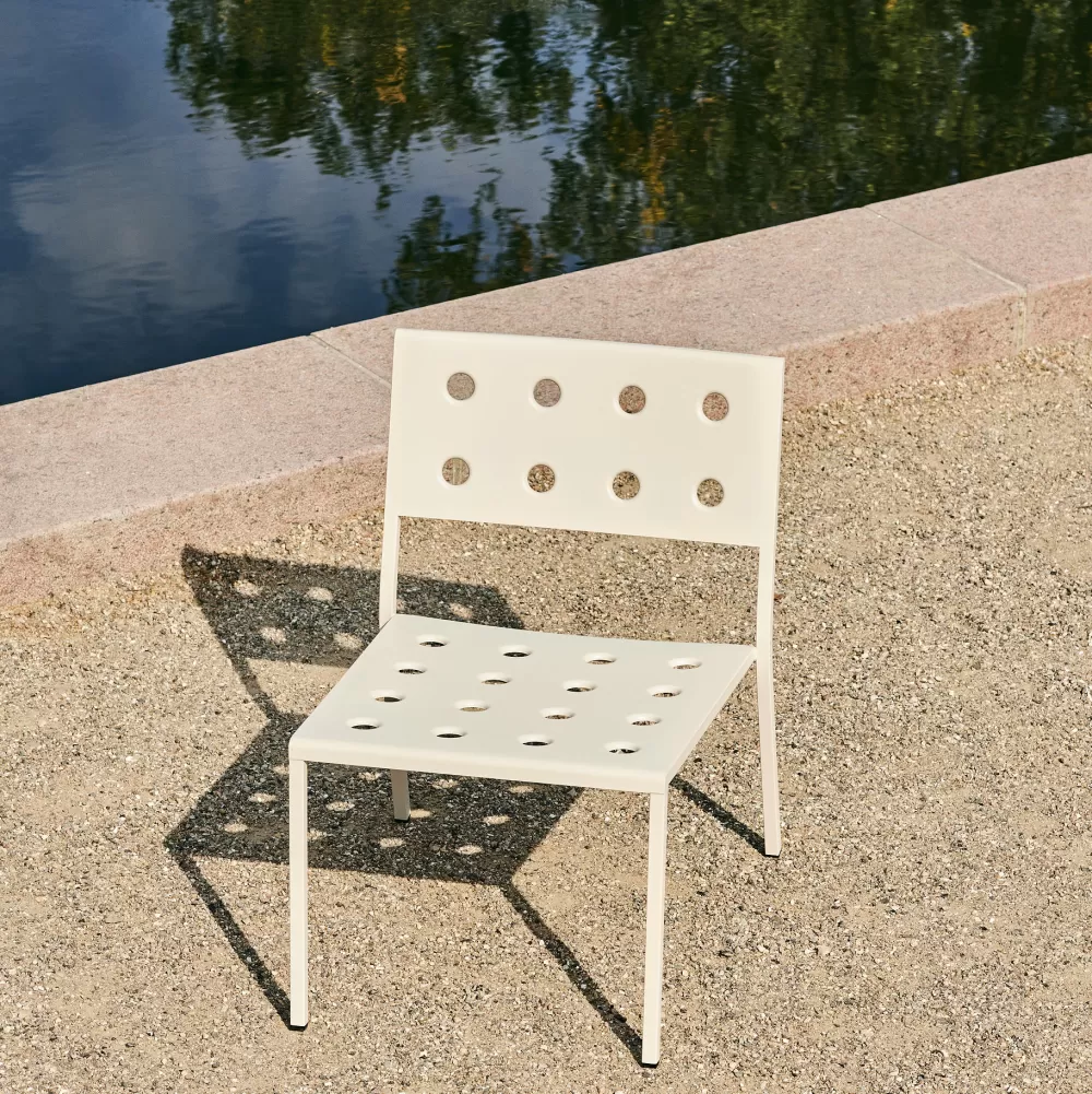 Sedie Per Esterni^HAY Balcony Lounge Chair | Poltrona Per Esterni | Bianco