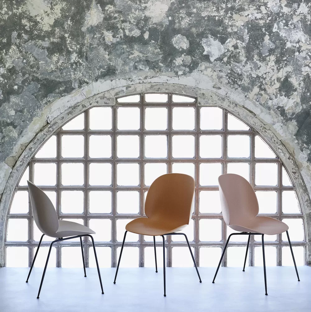 Sedie^GUBI Beetle Dining Chair | Sedia Da Pranzo