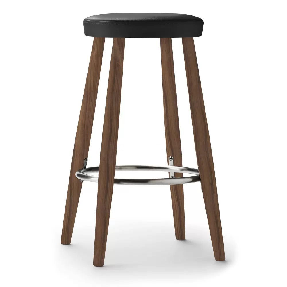 Sgabelli^Carl Hansen & Søn Ch58 | Sgabello | Noce Oliato - Pelle Nera