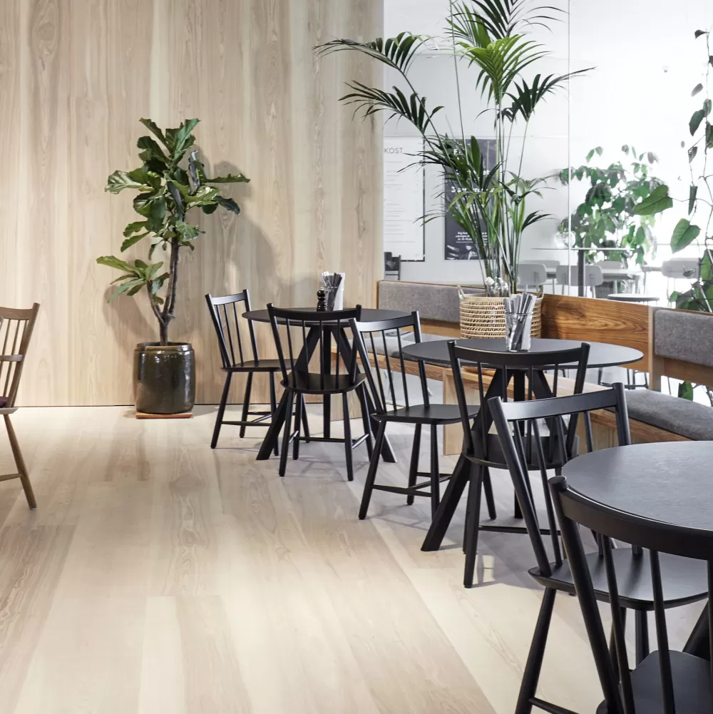 Tavoli Fissi^HAY Cph 20 Round Table | Tavolo | Laccato Nero