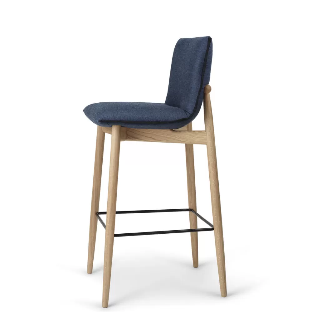 Sgabelli^Carl Hansen & Søn E006 Embrace Bar Stool | Sgabello | Rovere - Tessuto