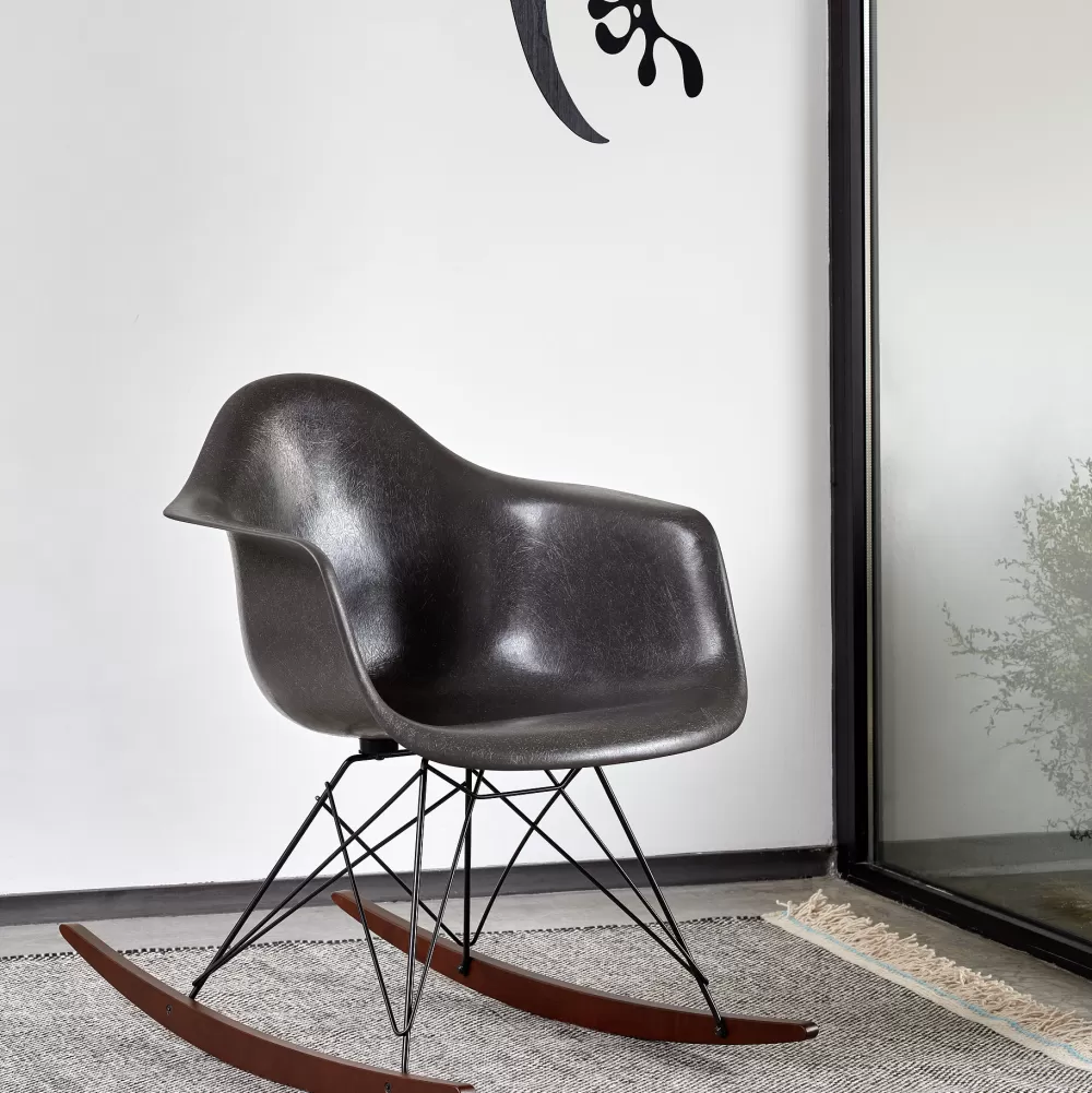 Sedie^Vitra Eames Fiberglass Armchair Rar | Poltrona A Dondolo | Elephant Hide Grey