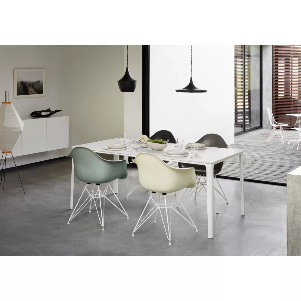 Sedie^Vitra Eames Fiberglass Armchairs Dar | Poltroncina - Eames Parchment
