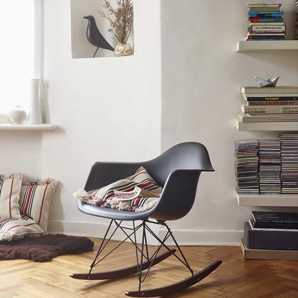 Sedie^Vitra Eames Plastic Armchair Rar | Poltrona A Dondolo | Nero - Acero Scuro