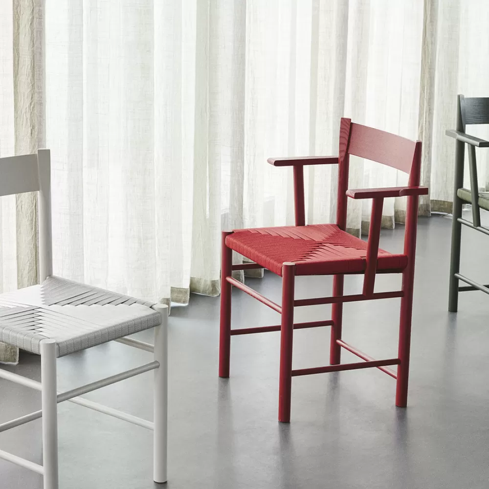 Sedie^Brdr. Krüger F Dining Chair | Sedia Con Braccioli | Frassino Rosso-Tessuto Rosso