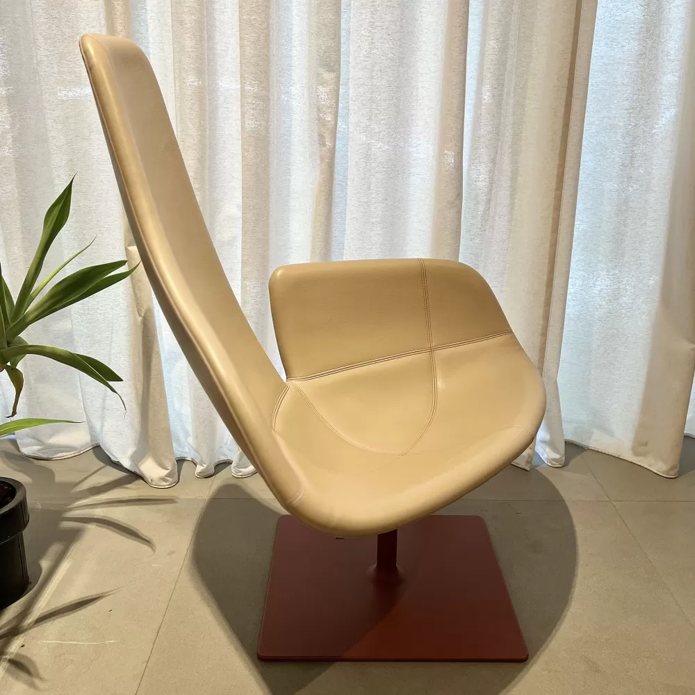 Poltrone Singole^Moroso Fjord | Poltrona Girevole In Pelle | Ex - Display