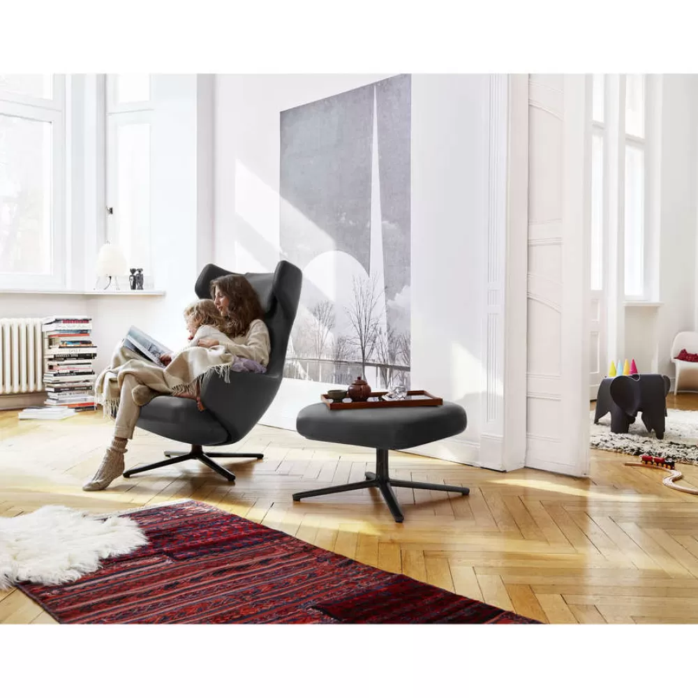 Poltrone Singole^Vitra Grand Repos & Ottoman | Poltrona E Poggiapiedi | Pelle Grigia