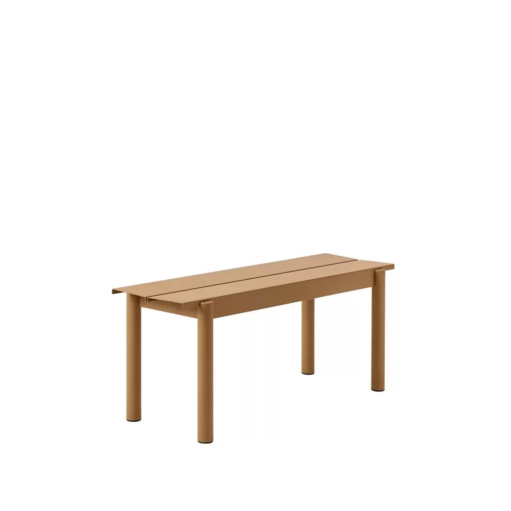 Sedie Per Esterni^Muuto Linear Steel Bench | Panca Per Esterni | Burnt Orange
