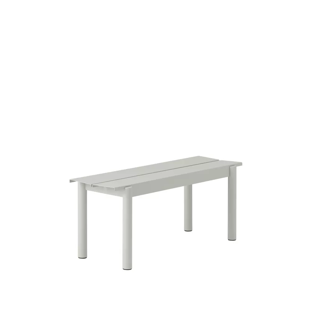 Sedie Per Esterni^Muuto Linear Steel Bench | Panca Per Esterni | Grigio