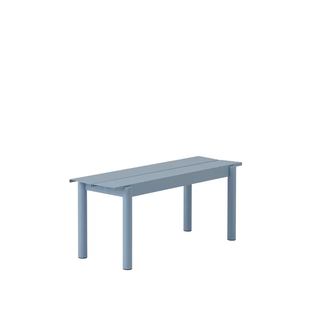 Sedie Per Esterni^Muuto Linear Steel Bench | Panca Per Esterni | Pale Blue