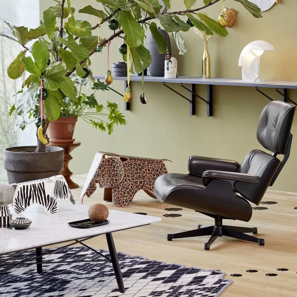 Poltrone Singole^Vitra Lounge Chair & Ottoman | Frassino Nero - Pelle Asfalto