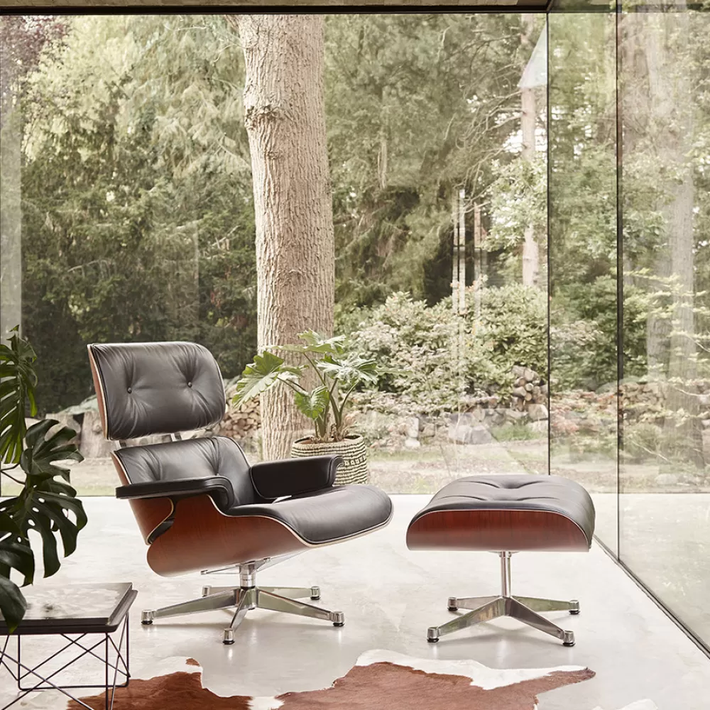Poltrone Singole^Vitra Lounge Chair & Ottoman | Palissandro Santos | Pelle Nera