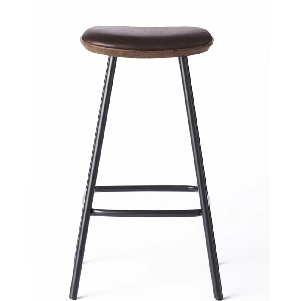 Sgabelli^Brdr. Krüger Pauline Bar Stool H65 | Sgabello | Metallo- Rovere Fume-Pelle Marrone