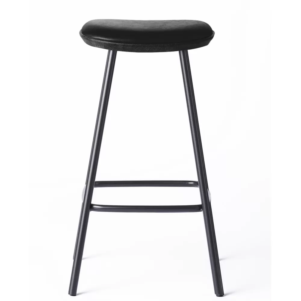 Sgabelli^Brdr. Krüger Pauline Bar Stool H65 | Sgabello | Metallo-Rovere Nero-Pelle Nera