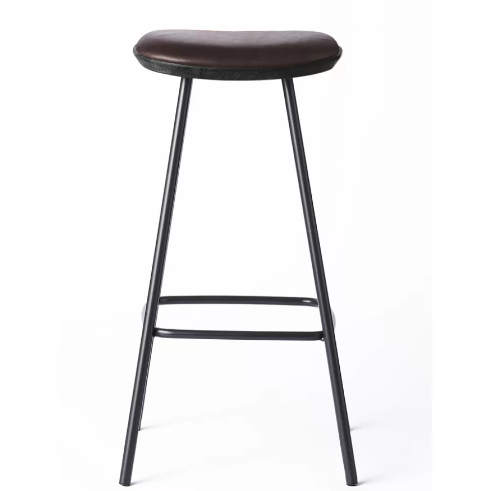 Sgabelli^Brdr. Krüger Pauline Bar Stool H75 | Sgabello | Metallo-Rovere Nero-Pelle Marrone