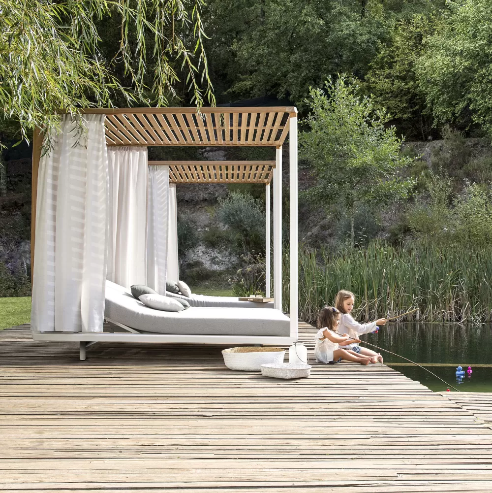 Divani E Poltrone^Tribù Pavilion Daybed | Divano Letto