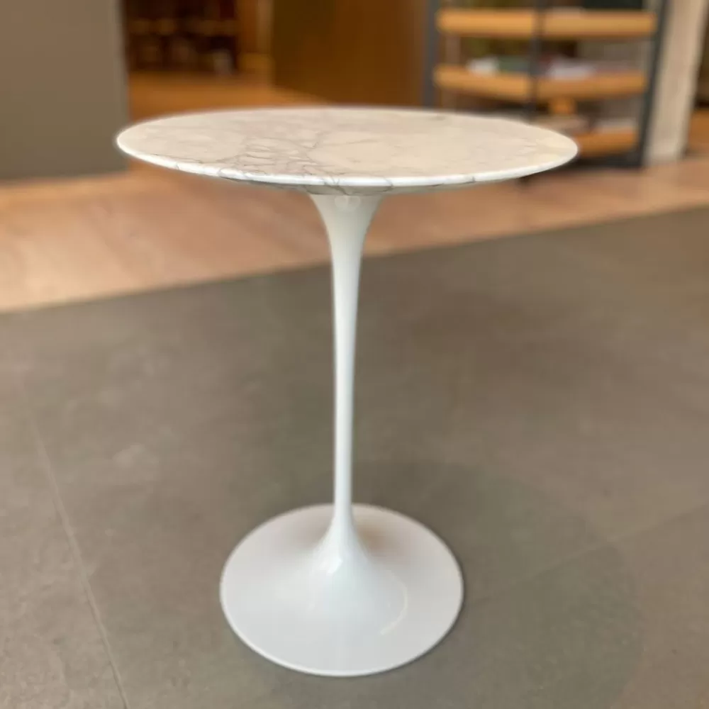 Tavolini^Knoll Saarinen Tulip | Tavolino | Marmo Arabescato - Ex Display