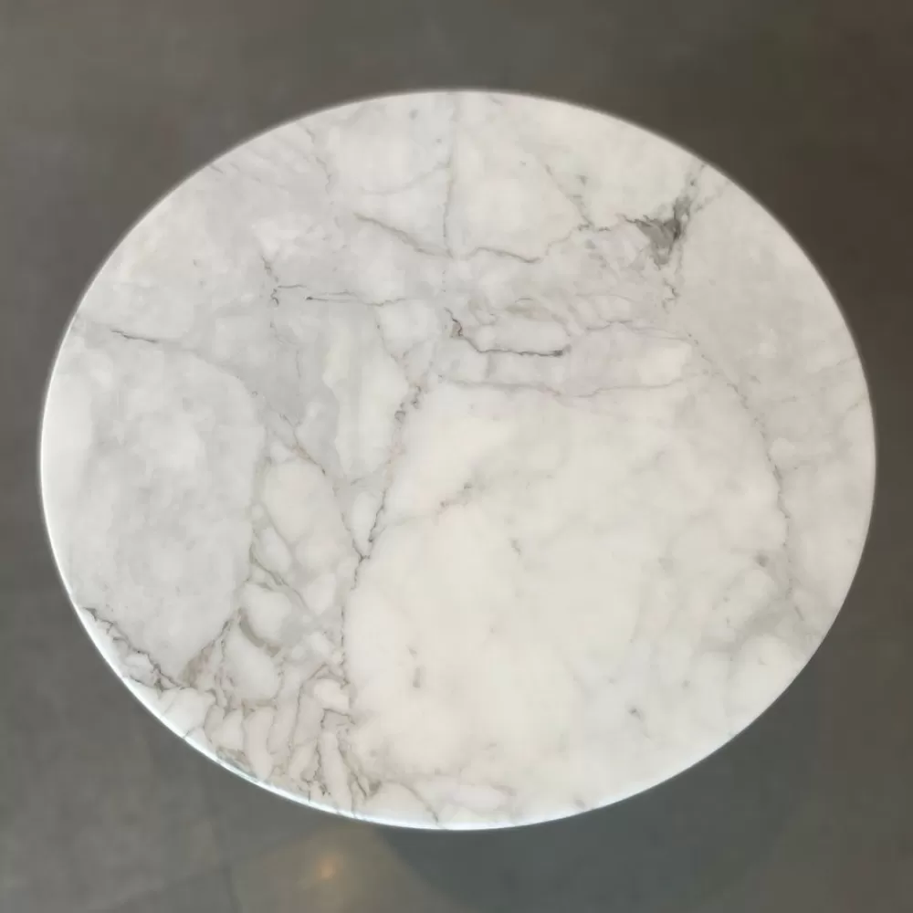 Tavolini^Knoll Saarinen Tulip | Tavolino | Marmo Arabescato - Ex Display