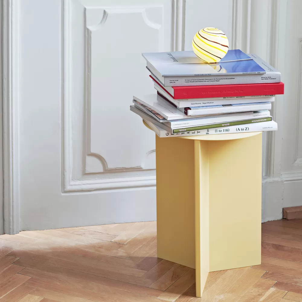 Tavolini^HAY Slit Table Round High | Tavolino Rotondo Alto | Giallo Chiaro