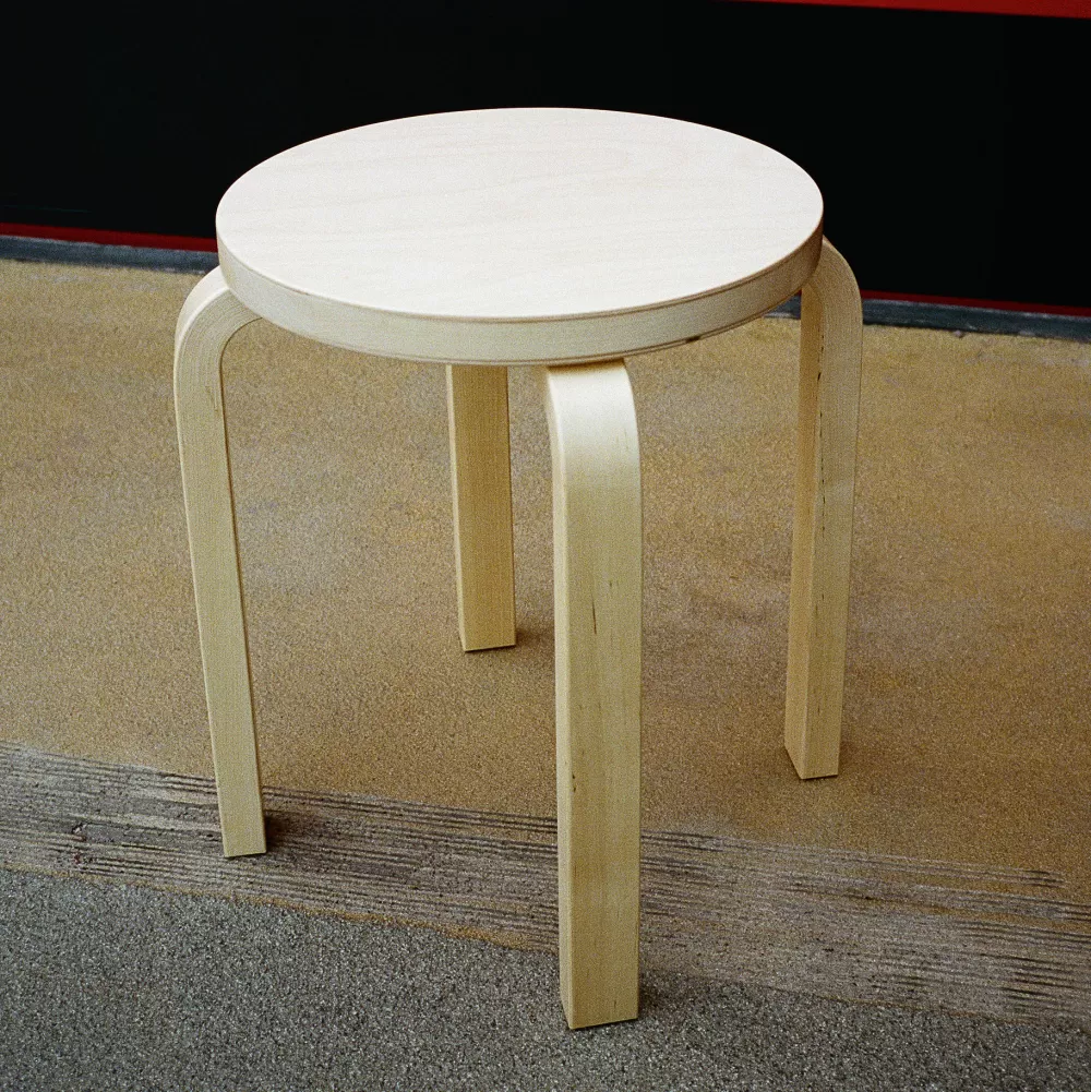 Sgabelli^Artek Stool E60 | Sgabello - Betulla Laccato